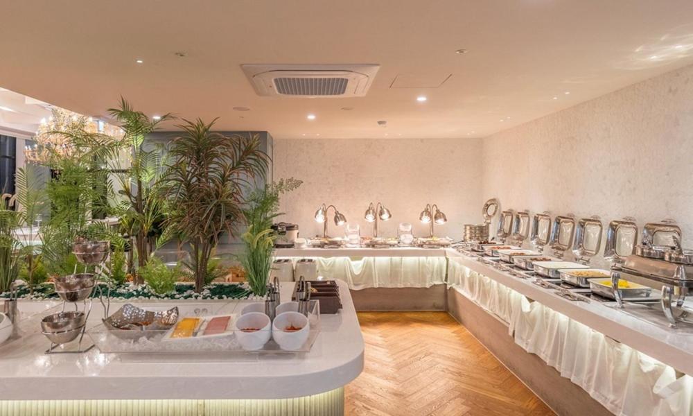Daegu February Hotel Dongseongro Extérieur photo